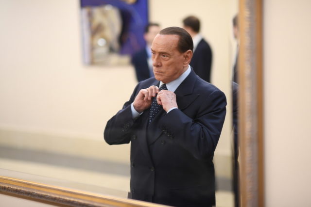 berlusconi-tigre-malesia-ritorno-parlamento