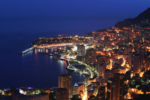 monte-carlo-charme-principato-sposa-oro-dei-faraoni