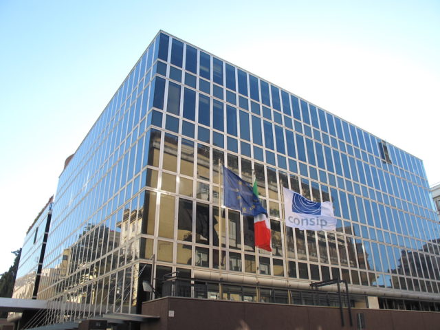 pubblica-amministrazione-la-spesa-sfonda-i-100-miliardi