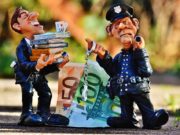 Manette agli evasori: non prendiamoci in giro, ecco cosa fare per fermarli manette-agli-evasori-ecco-cosa-fare-per-fermarli