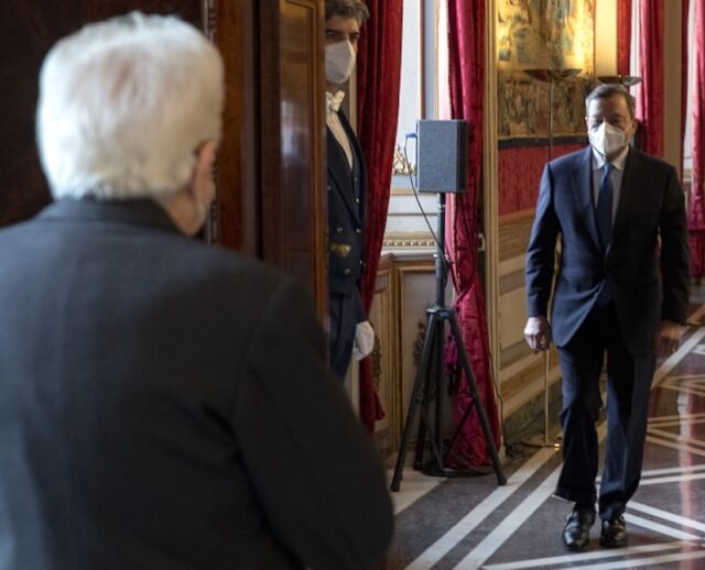 tutti-sul-carro-di-draghi-ma-guida-lui-o-mattarella