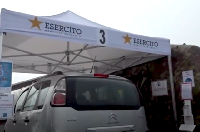 vaccinazioni-in-auto-a-milano-via-somministrazioni-drive-through