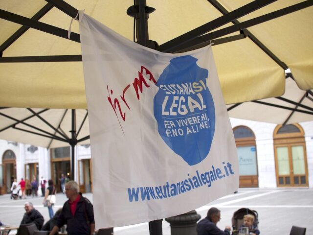 eutanasia-legale-oltre-500mila-firme-per-il-referendum