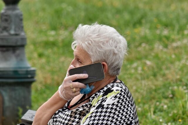 truffa-del-si-al-telefono-segnalazioni-anche-a-piacenza-per-contratti-di-luce-e-gas