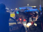 Immigrati: inseguimento a Piacenza, bloccata auto con 13 persone a bordo immigrati-inseguimento-a-piacenza-bloccata-un-auto-con-13-persone-a-bordo