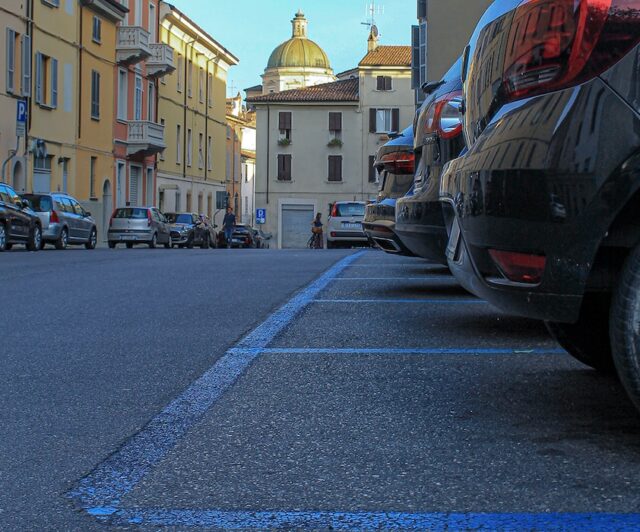 piacenza-parcheggi-fideiussione-falsa-paghiamo-subito-canone-
