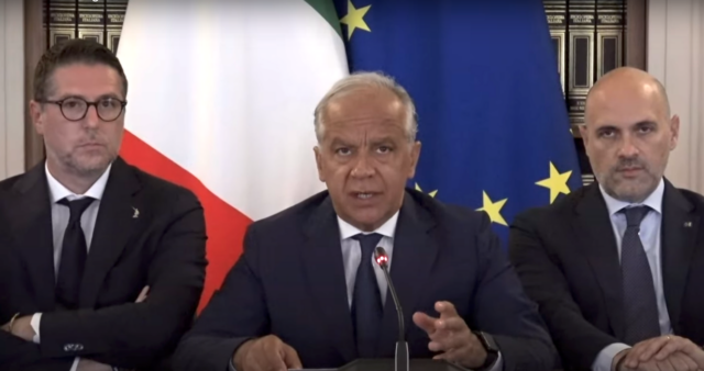 piantedosi-ministro-dellinterno-presenta-dossier-su-attivita-viminale-2024