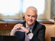 Pensioni, il ministro Zangrillo: statali al lavoro fino 70 anni, ma…