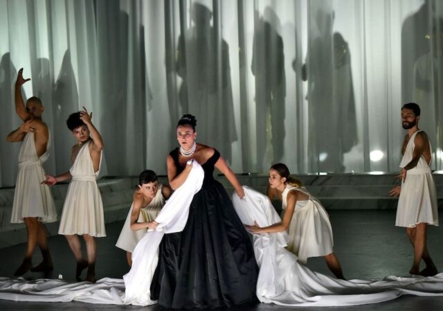 la-vestale-di-spontini-al-municipale-di-piacenza-nel-segno-della-callas