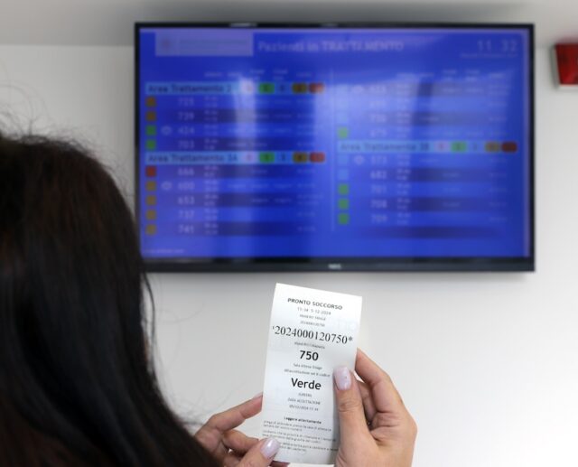 pronto-soccorso-di-piacenza-al-via-nuove-regole-di-accesso-per-accompagnatori