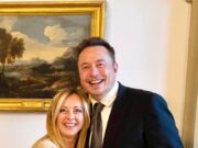 SpaceX: per Bloomberg “accordo Meloni-Musk da 1,5 miliardi”, ma il Governo smentisce spacex-per-bloomberg-accordo-meloni-musk-da-15-miliardi-ma-governo-smentisce