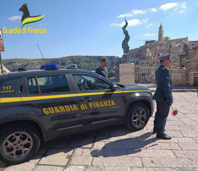 matera-72-persone-indagate-per-immigrazione-clandestina-di-5mila-extracomunitari