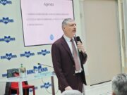 Pinosa al PalabancaEventi: ecco i rischi per l’Europa tra declino Usa e crescita della Cina pinosa-al-palabancaeventi-rischi-per-europa-col-declino-usa-e-crescita-cina