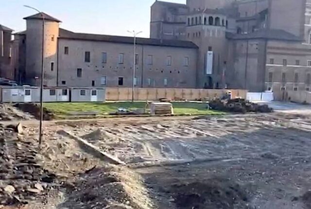 piazza-cittadella-distrutta-centrodestra-piacentino-dimissioni-giunta-tarasconi