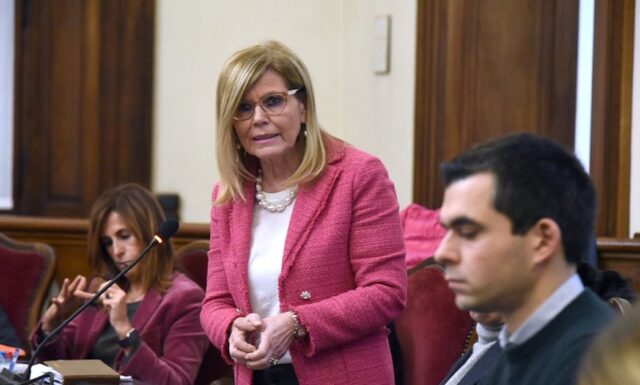 patrizia-barbieri-gps-di-lodetti-alliata-in-crisi-comune-di-piacenza-lo-sa
