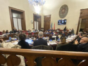 Il Comune di Piacenza e la maratona sul bilancio: quando l’ostruzionismo fa rima con democrazia (e salva il Gotico) comune-di-piacenza-e-maratona-sul-bilancio-quando-ostruzionismo-fa-rima-con-democrazia