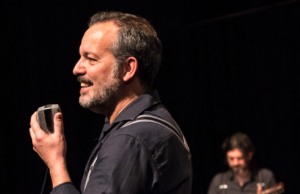 “Nel Blu” a Piacenza: Mario Perrotta racconta Domenico Modugno a Palazzo XNL nel-blu-a-piacenza-mario-perrotta-racconta-domenico-modugno-a-palazzo-xnl