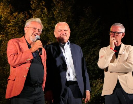 Fabrizio Bertola, 80 anni e non sentirli: l’imprenditore piacentino festeggiato nella sua Pecorara fabrizio-bertola-80-anni-e-non-sentirli-imprenditore-piacentino-festeggiato-nella-sua-pecorara