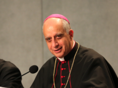 Monsignor Rino Fisichella chiude il Fol in Fest all’Università Cattolica di Piacenza monsignor-fisichella-chiude-il-fol-in-fest-alla-cattolica-di-piacenza